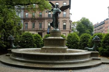 25. George Robert White Memorial - 1